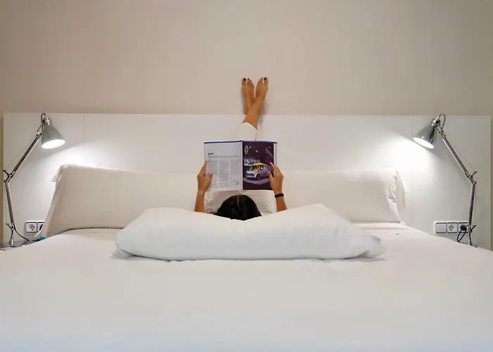 Aparthotel Los Girasoles Zaragoza