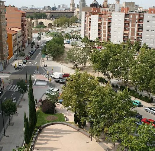Hostal Puente de Piedra Zaragoza